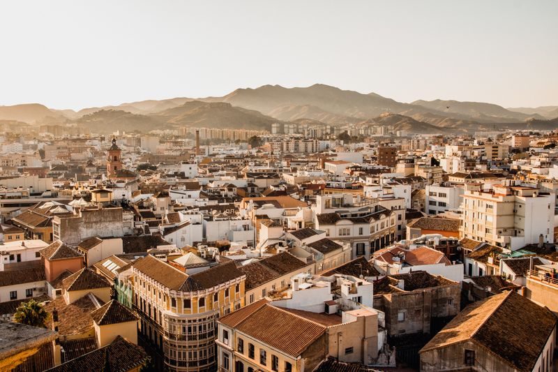 De daken van de oude stad van Málaga en haar kathedraal